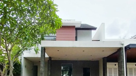 Rumah Bagus Di Provence Parkland BSD Tangerang Selatan