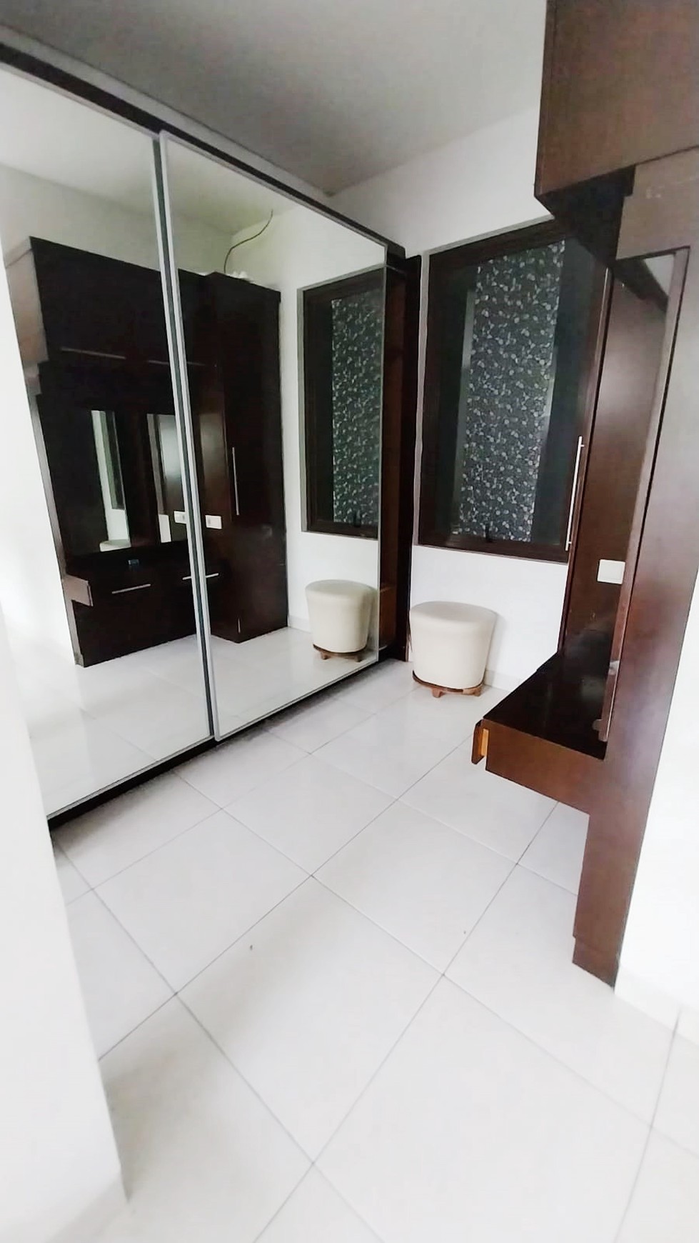 Rumah Bagus Di Provence Parkland BSD Tangerang Selatan