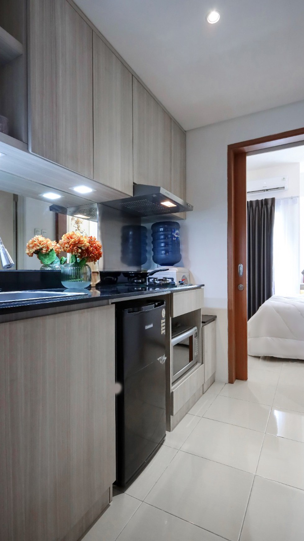 MURAH Dijual Apartemen Pavilion Permata Tipe 1 Bedroom FULL Furnished Modern STRATEGIS dekat GRAND SUNGKONO LAGOON, Akses TOL Satelit, Ciputra World Mall