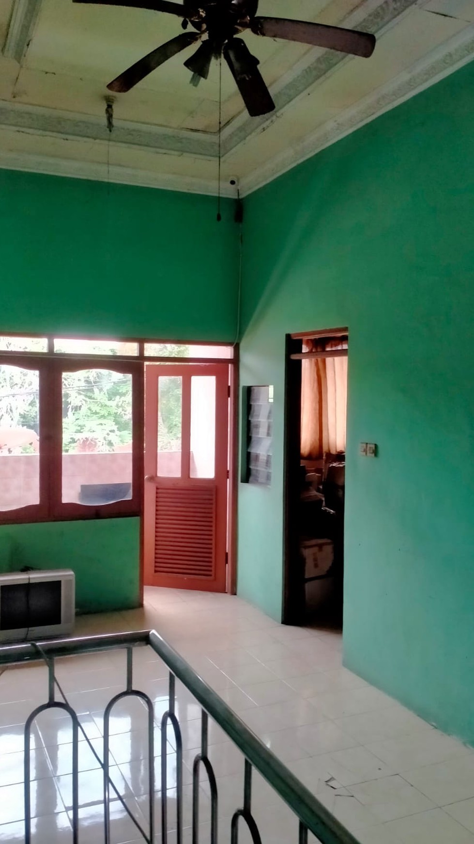 Dijual  Murah Rumah 2 lantai di Ubud Cempaka Barat 