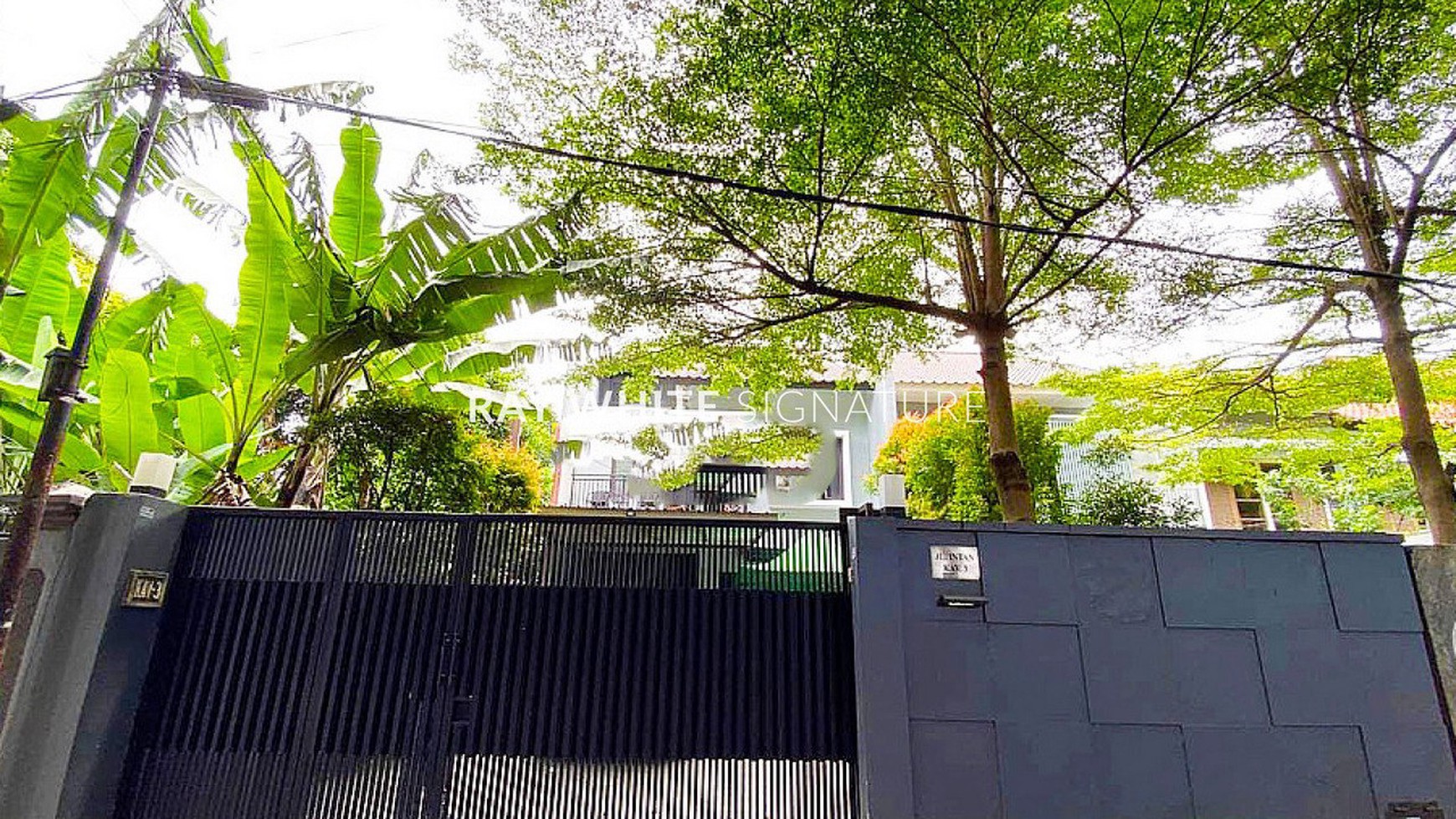 Rumah Hitung Tanah Area Cipete