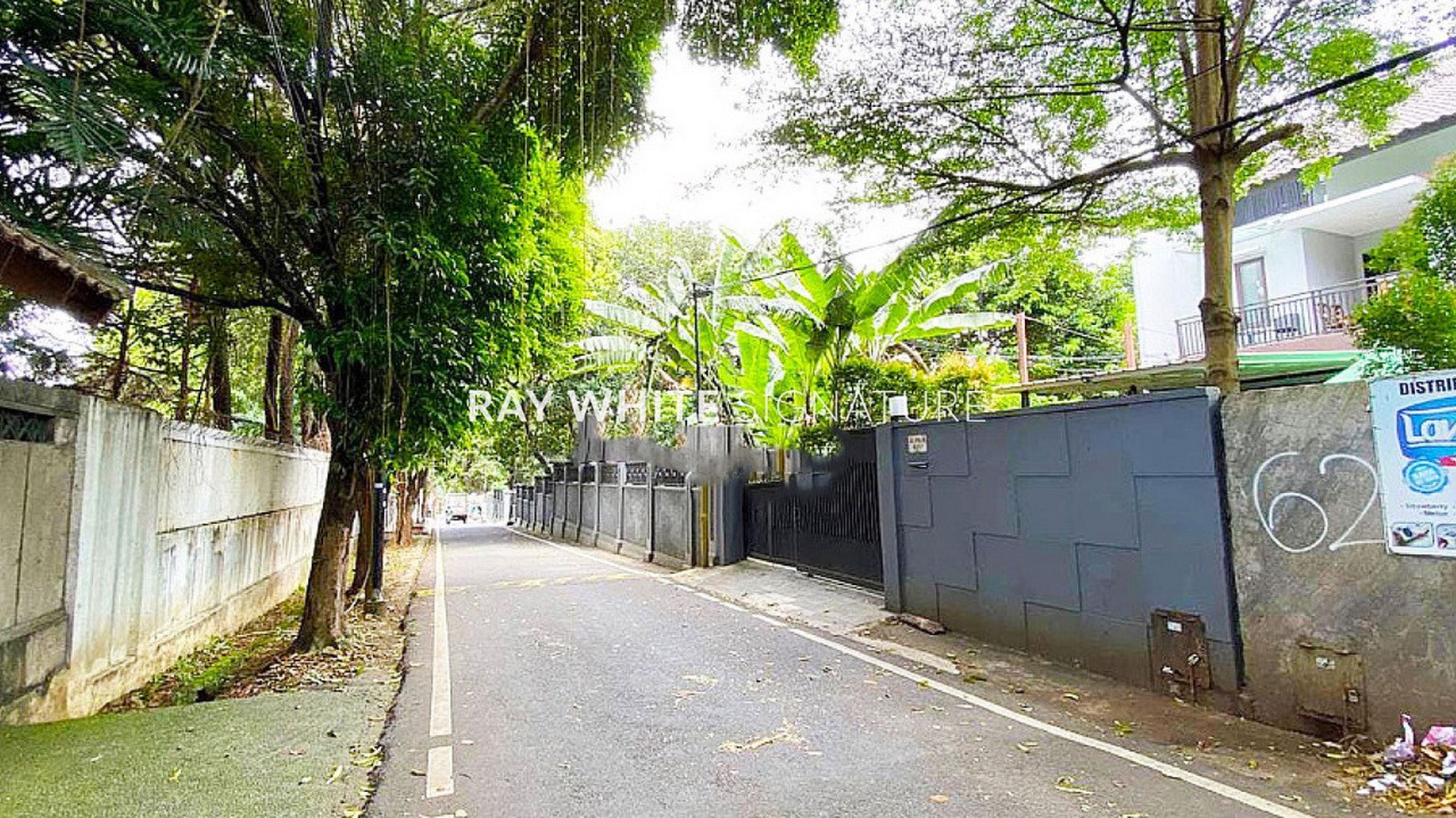 Rumah Hitung Tanah Area Cipete