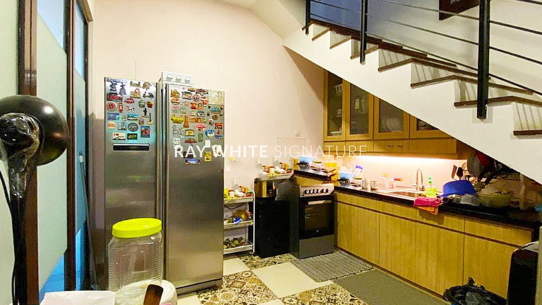 Rumah Hitung Tanah Area Cipete