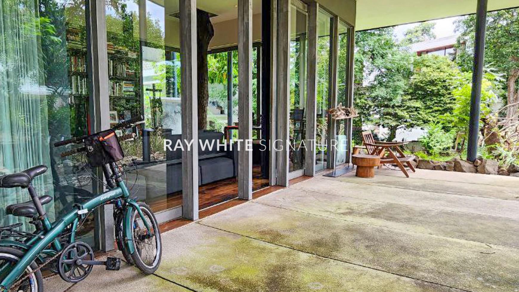 Rumah Hitung Tanah Area Cipete