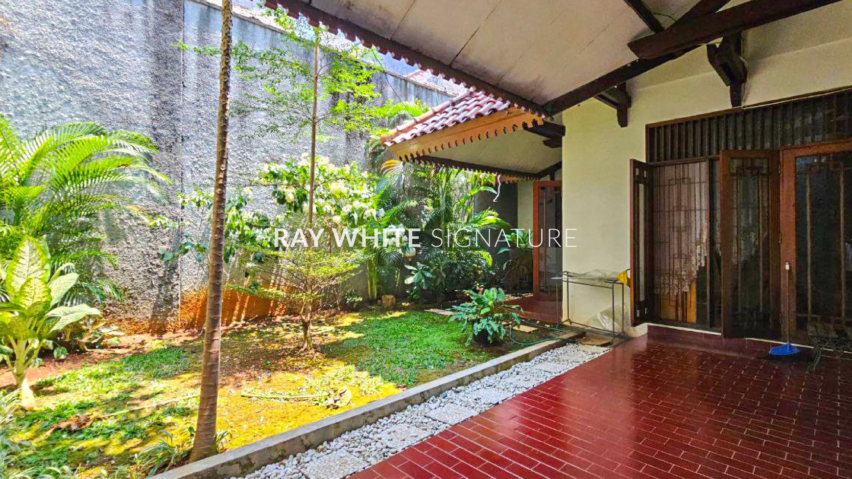 Rumah Hitung Tanah Area Cipete