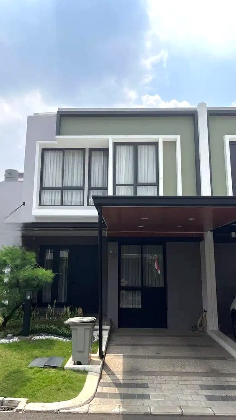 Best Price. Rumah bagus Cluster Baroni, Gading Serpong