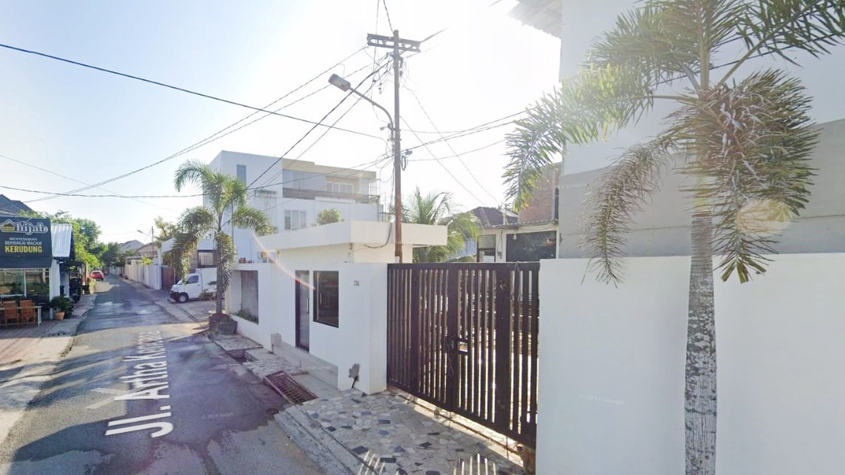 Rumah Hitung Tanah Area Cipete