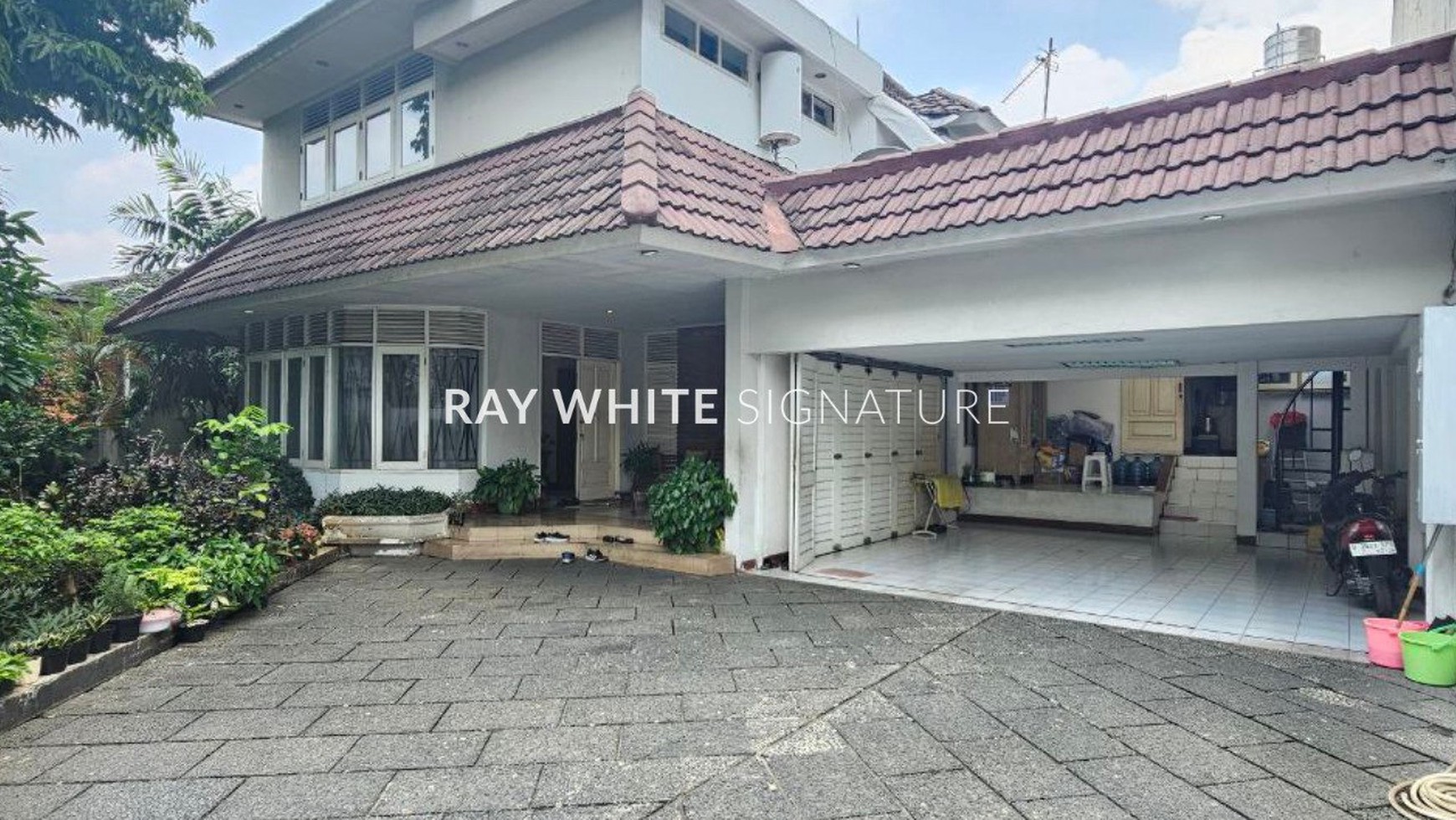 Rumah Hitung Tanah Area Cipete