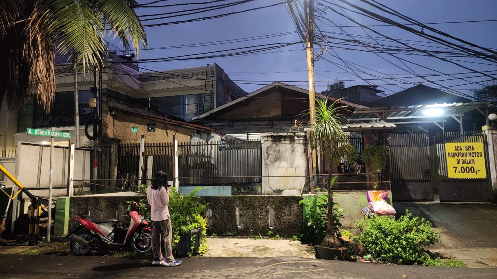 Rumah di Jl. Kebon Kacang Tanah Abang