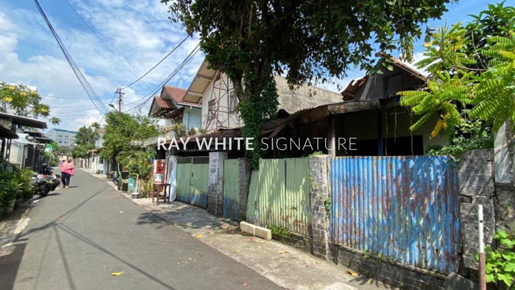 Rumah Tua Cocok Untuk Kost di Jl Kebalen II