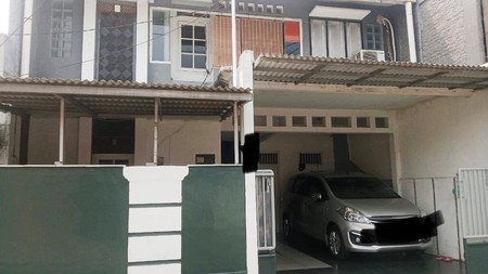 Dijual Rumah 2 Lantai Siap Huni Lokasi Strategis di Pamulang 