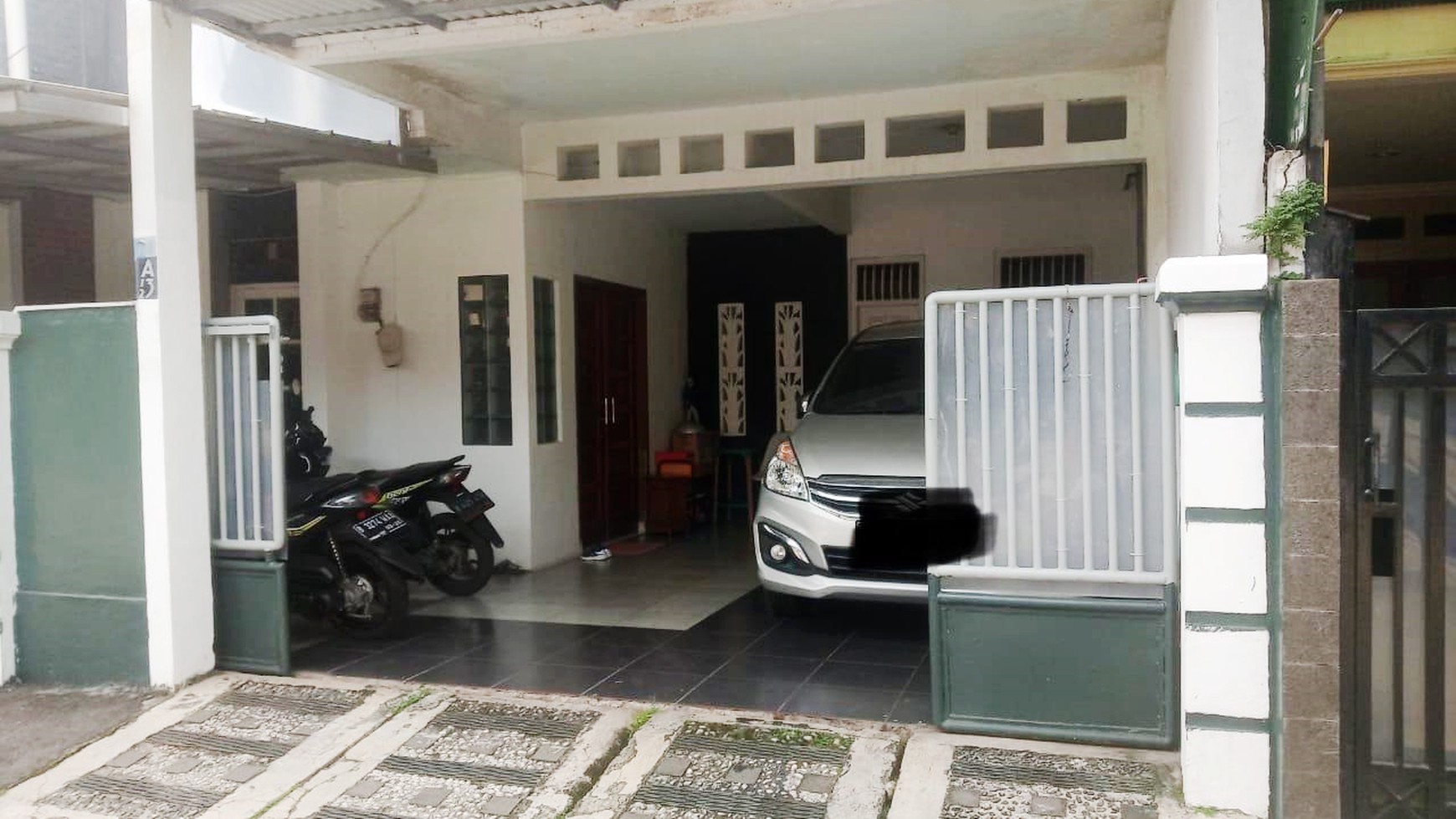 Dijual Rumah 2 Lantai Siap Huni Lokasi Strategis di Pamulang 