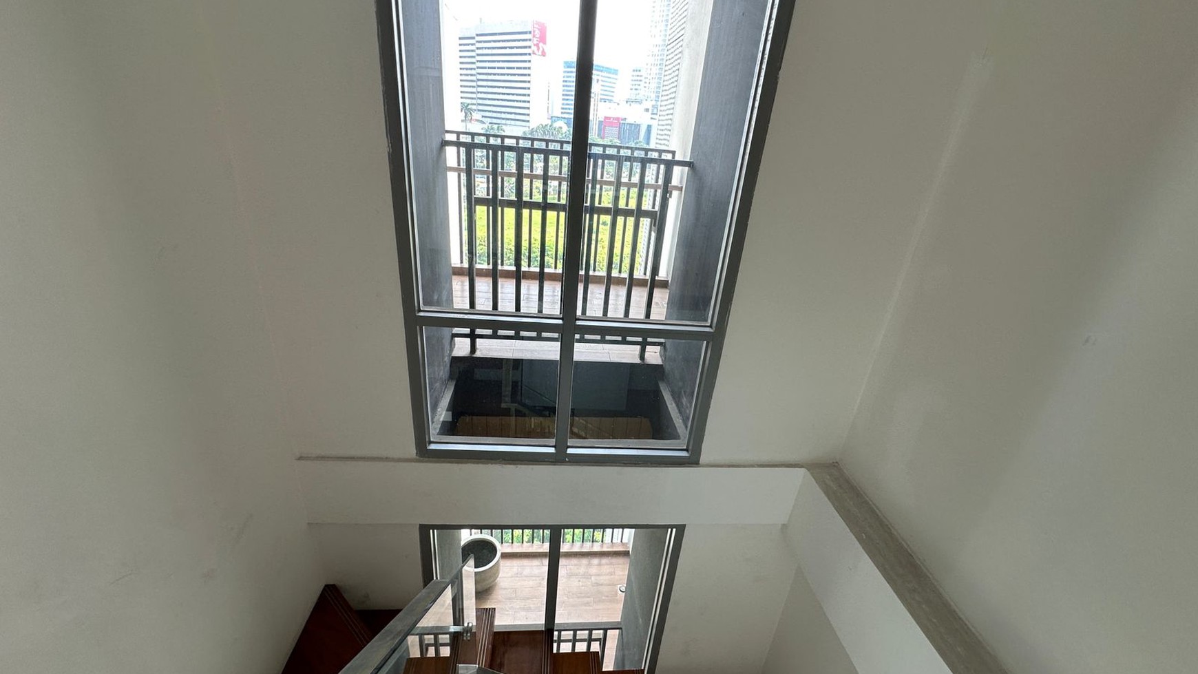 Jual Apartemen Senopati Suite- Kebayoran Baru - Jakarta Selatan