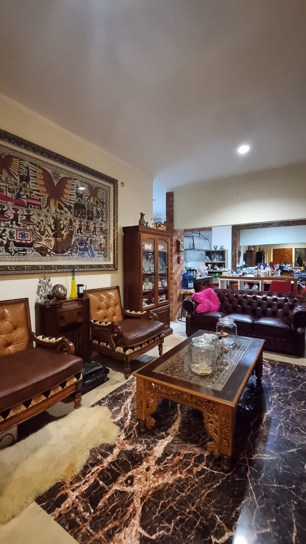 Rumah Cantik dan Mewah Siap Huni dengan Hunian Nyaman @Bintaro