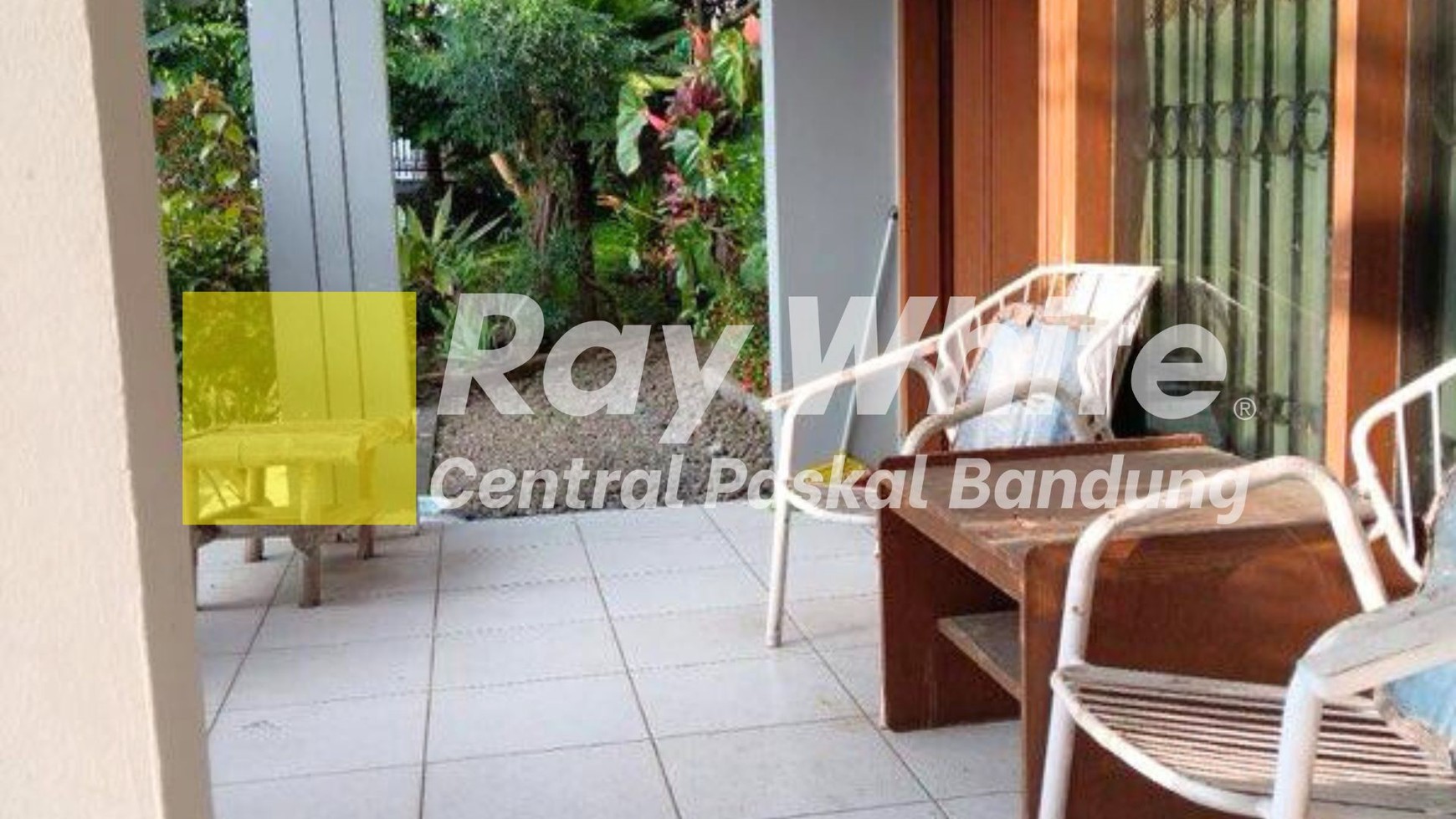 Rumah Asri di Kawasan Elit Budi Sari Bandung