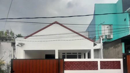 Rumah Baru Siap Huni dengan Hunian Nyaman @Ciputat