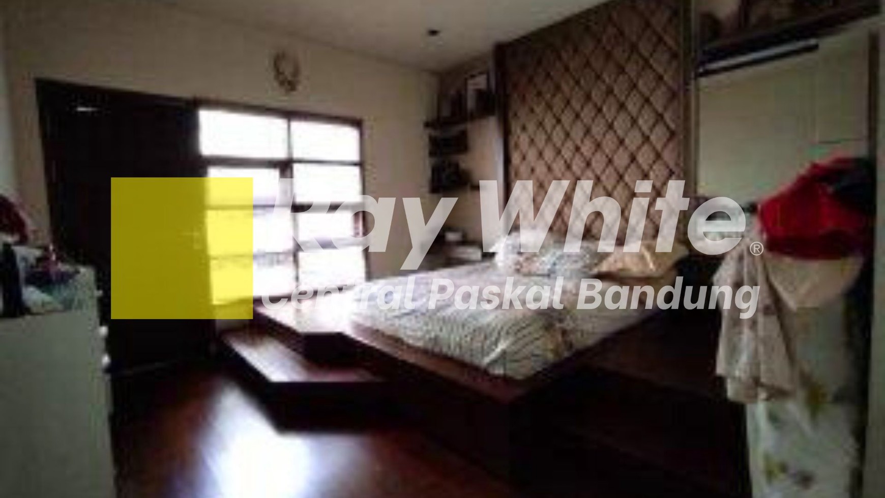 Rumah Minimalis Asri Setra Sari Murni Bandung