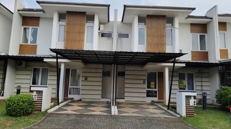 Rumah Kota Wisata Cibubur Belakang Penabur