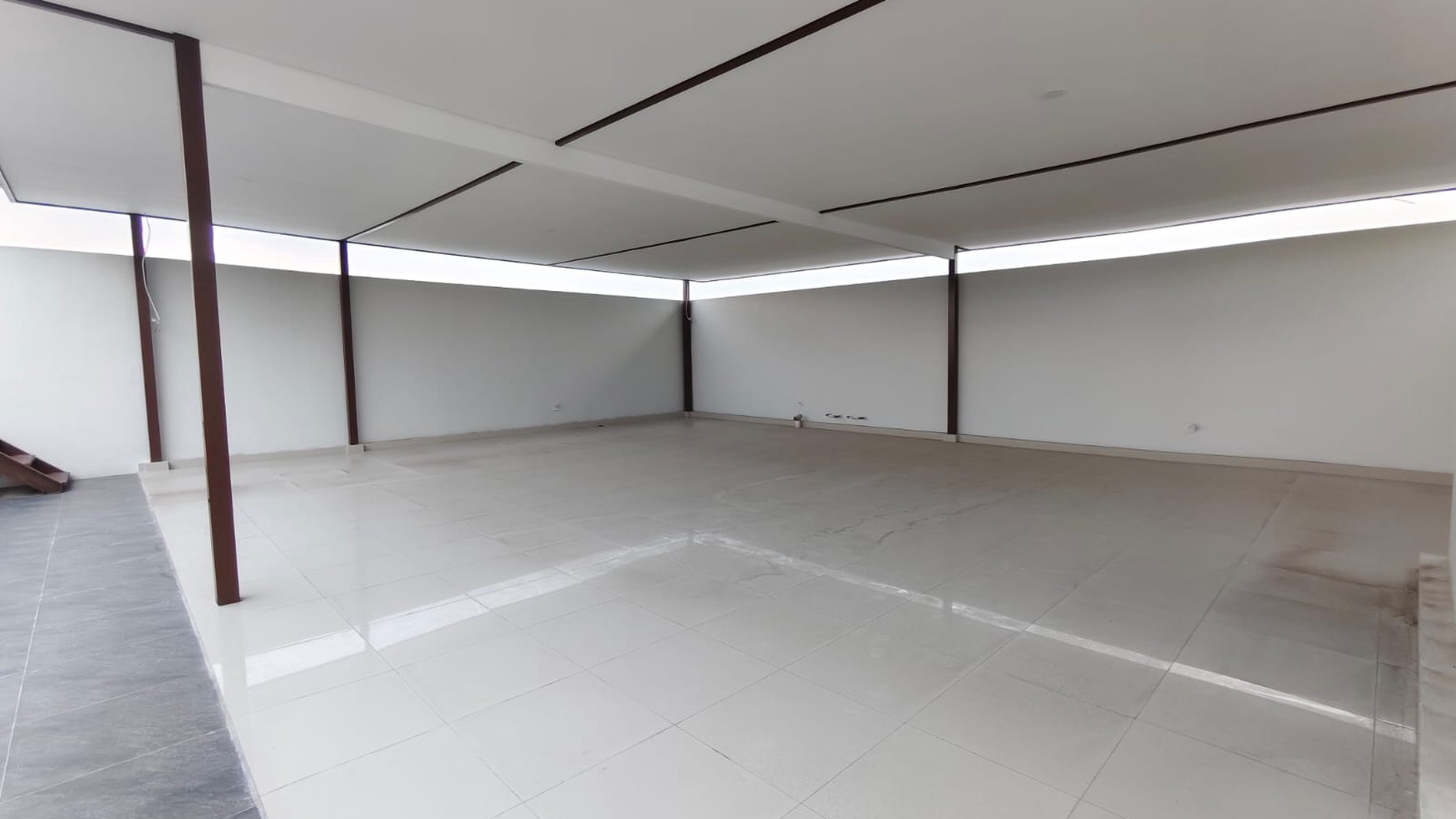 Rumah Hitung Tanah Area Cipete