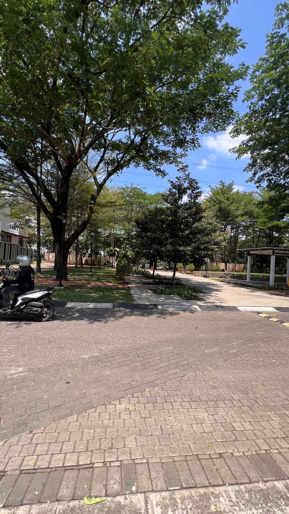 Rumah Hitung Tanah Area Cipete