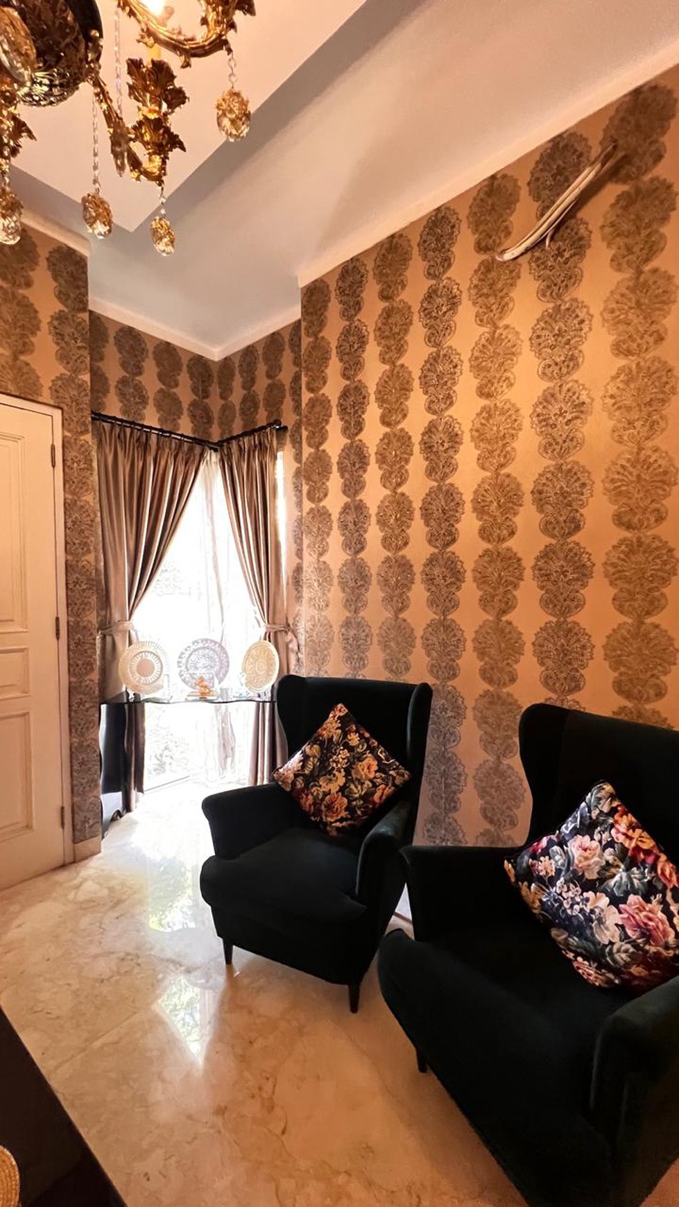 Rumah Hitung Tanah Area Cipete