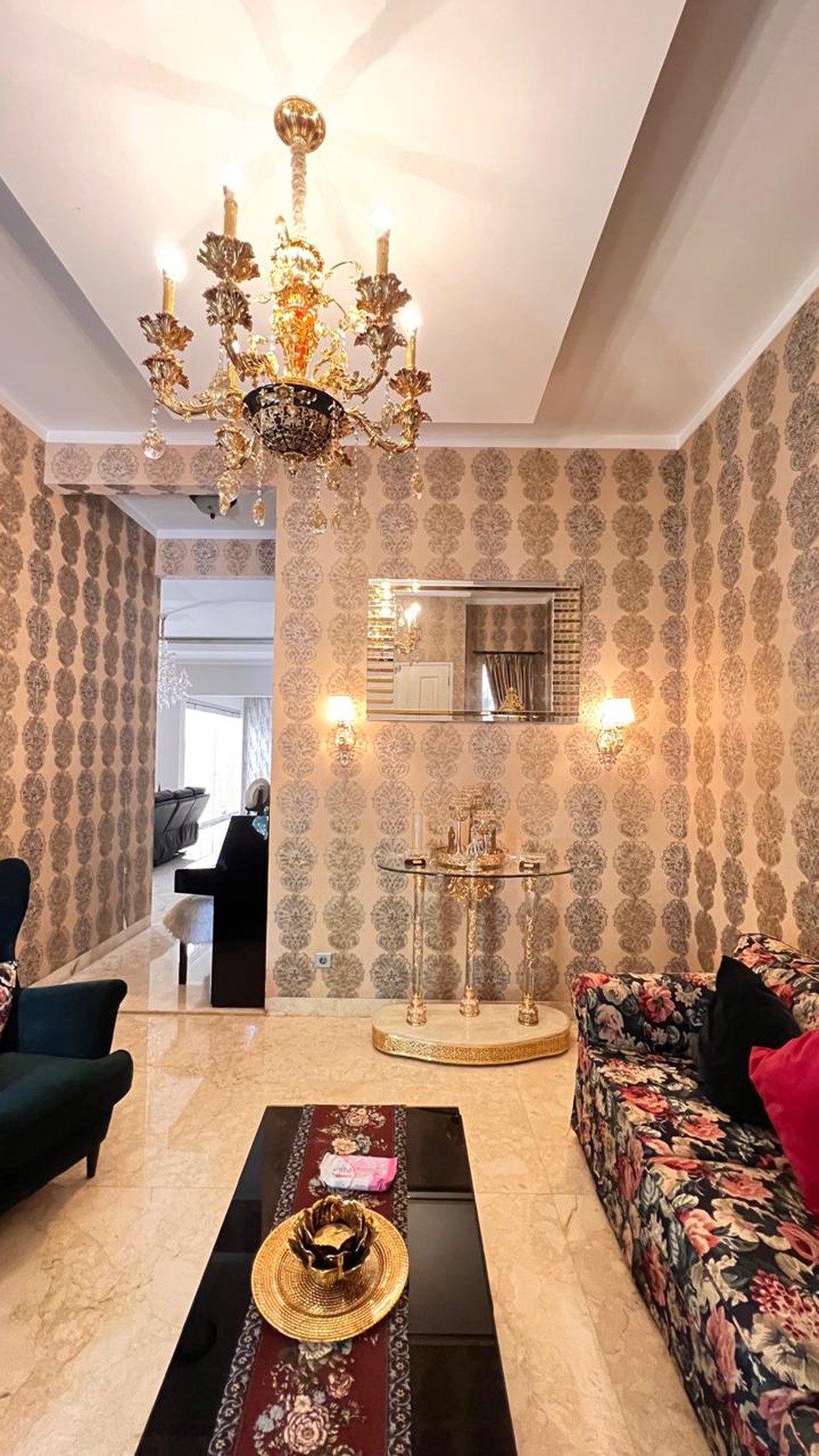 Rumah Hitung Tanah Area Cipete