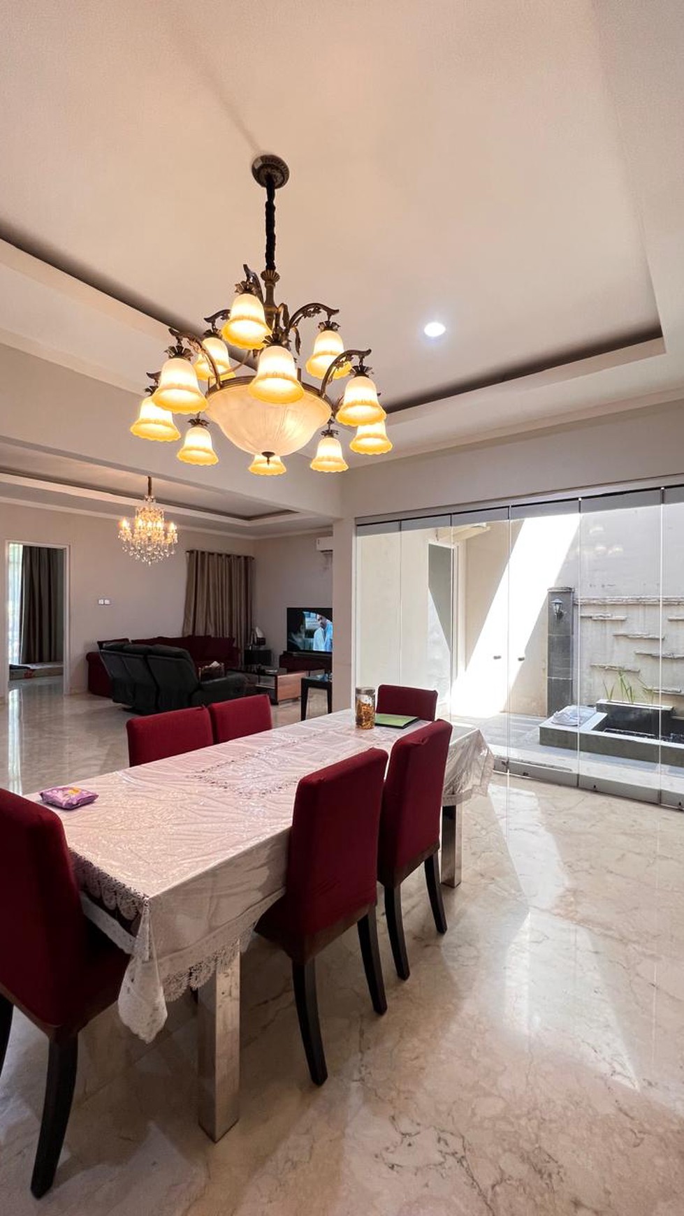 Rumah Hitung Tanah Area Cipete