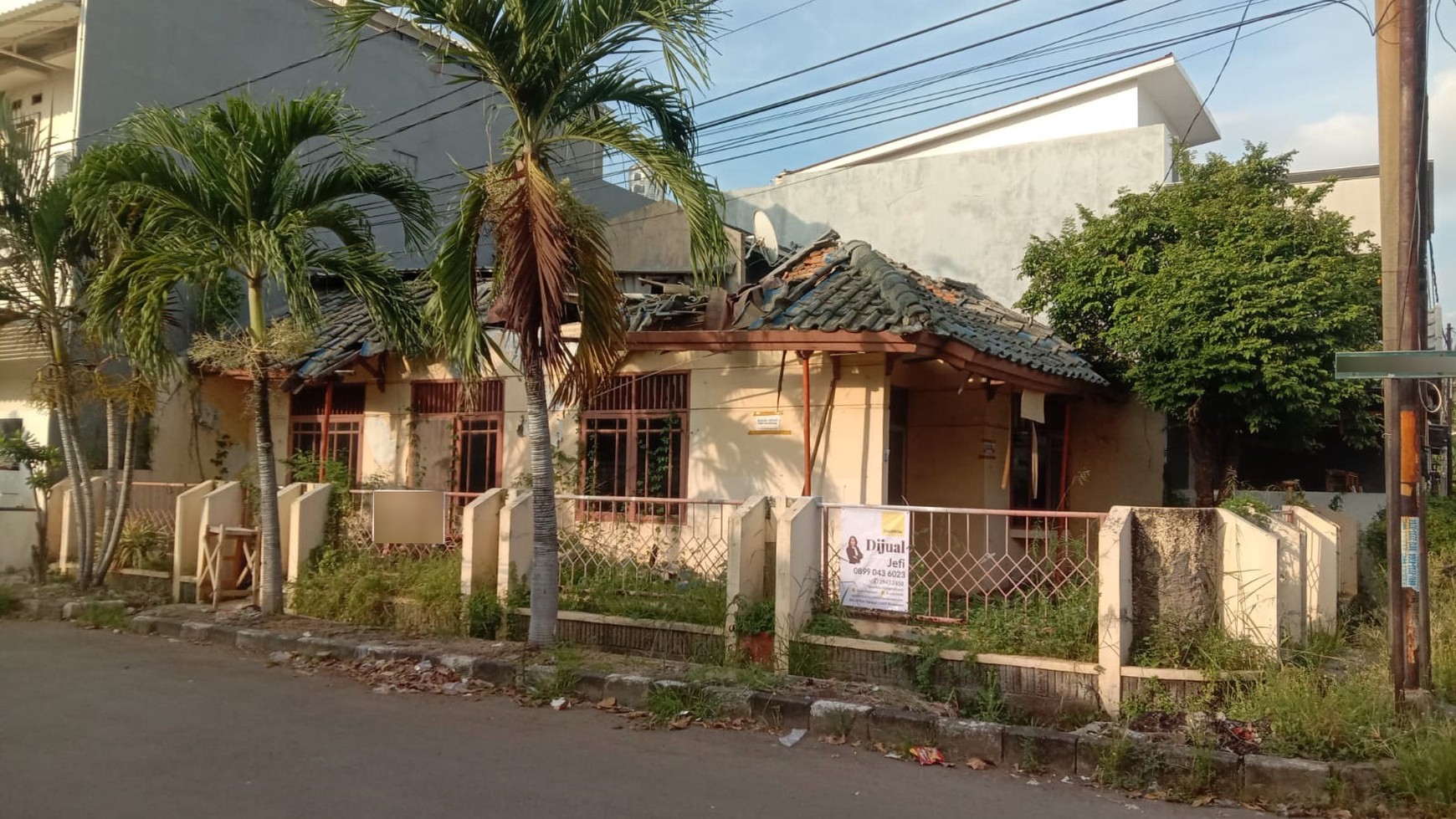 Rumah Hitung Tanah Area Cipete