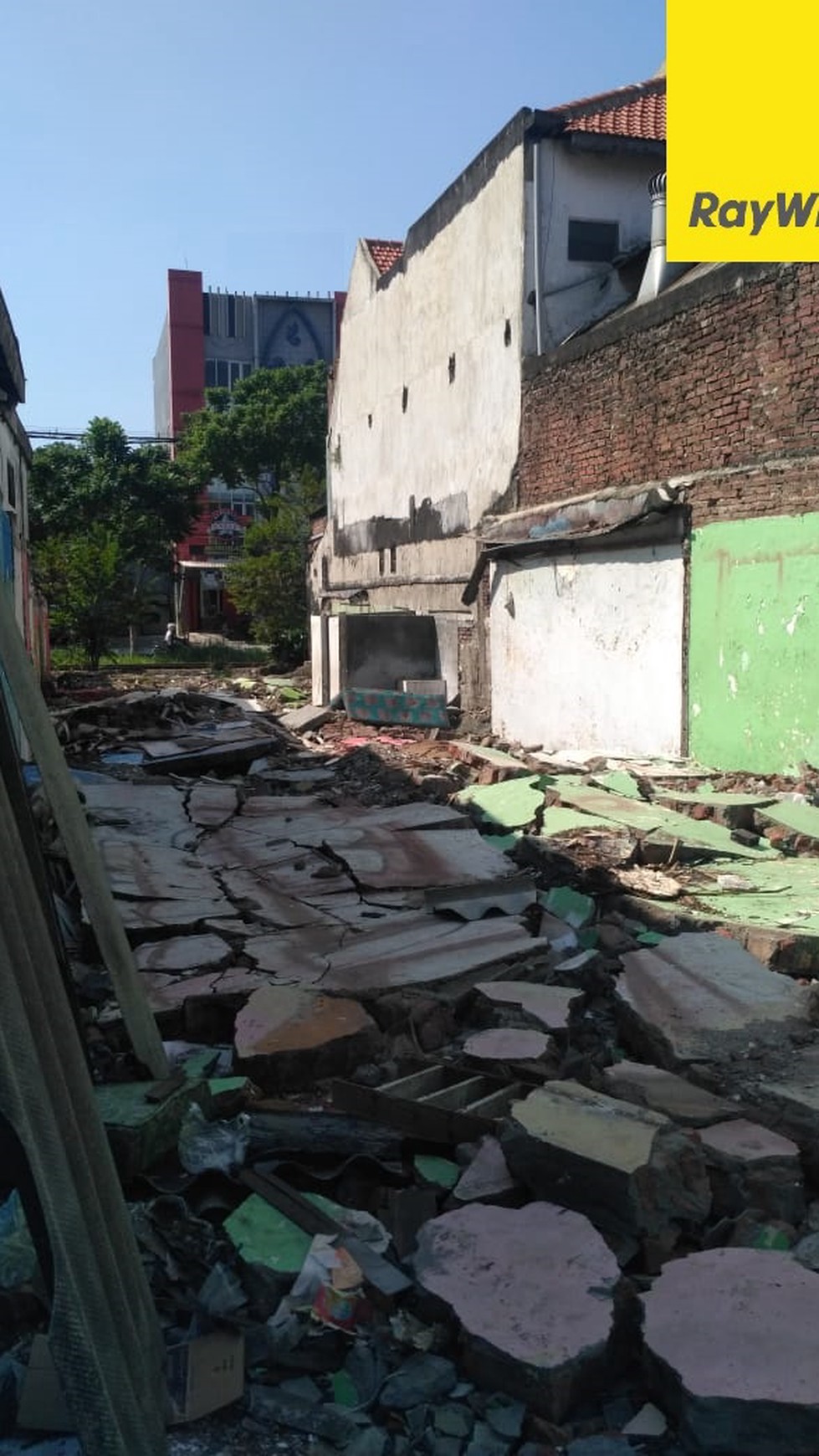 Dijual Tanah di Jl Ahmad Yani, Surabaya