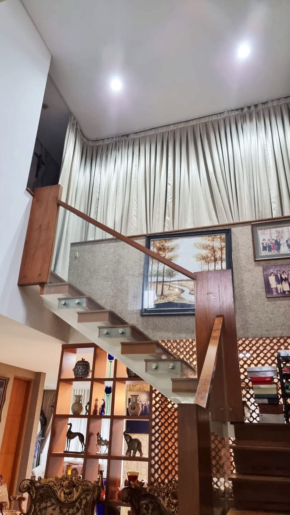 Rumah Modern Super Cozy di Pondok Indah Siap Huni