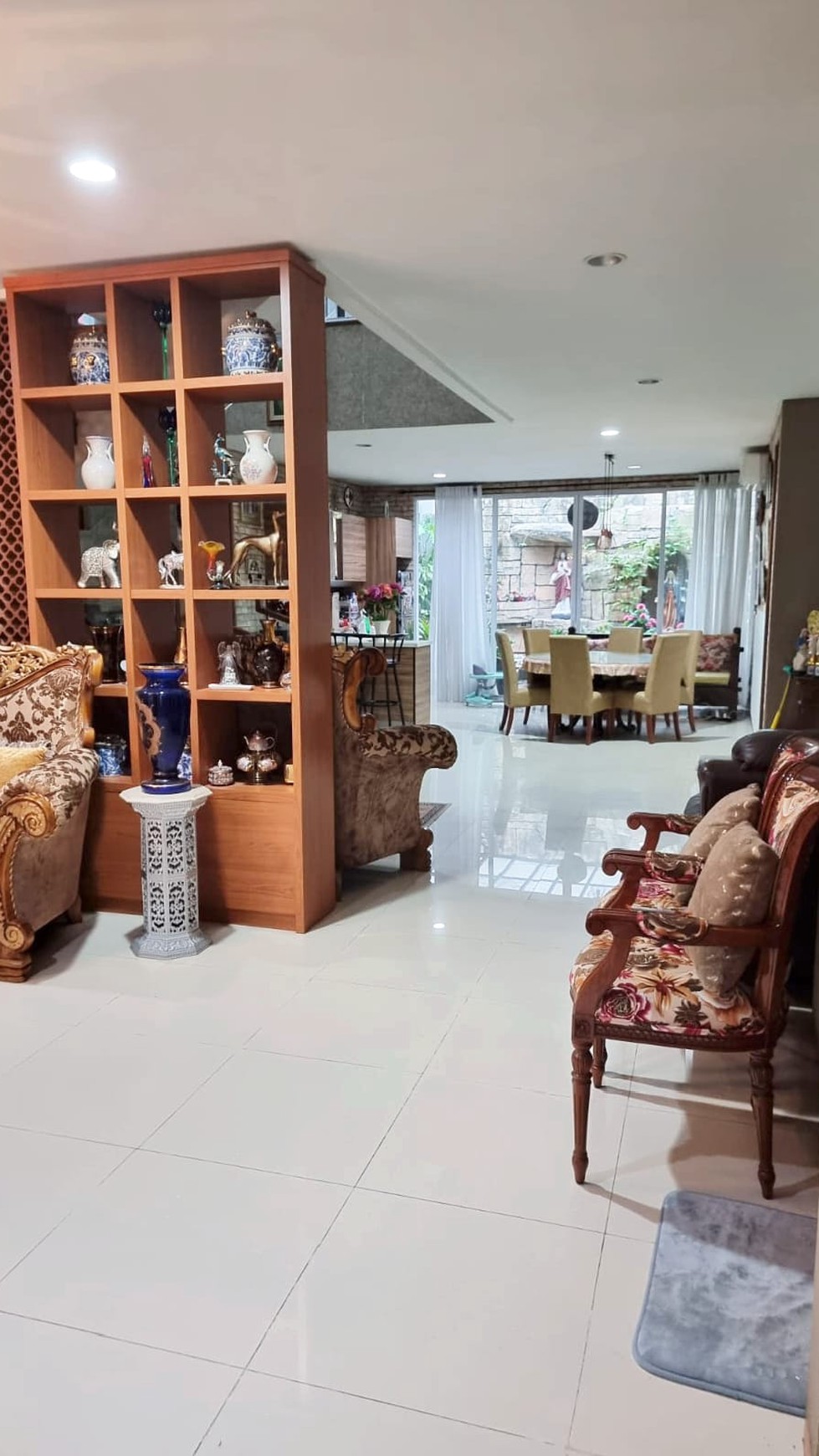 Rumah Modern Super Cozy di Pondok Indah Siap Huni