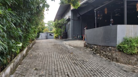 Tanah/Kavling Dijual dengan harga dibawah NJOP Lokasi Strategis di Basuki Rahmat 