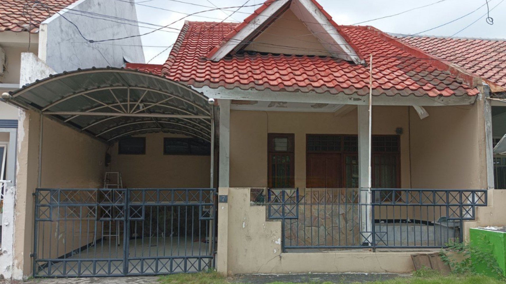 Dijual Rumah Babatan Pratama Murah Puool