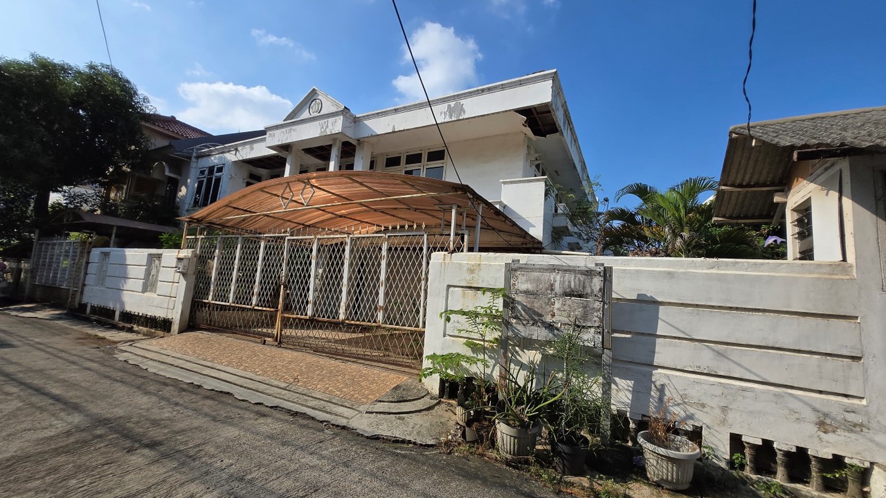 Dijual murah Rumah Kelapa Gading di bawah NJOP, hitung tanah, Jakarta Utara