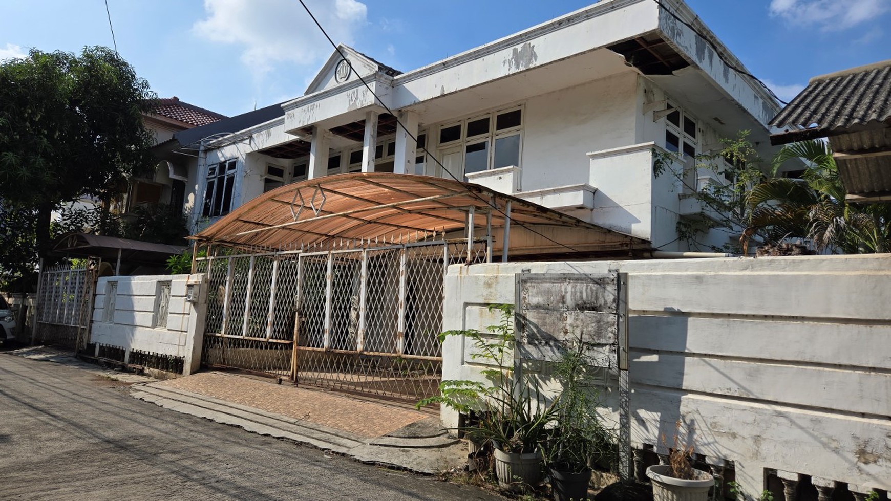 Dijual murah Rumah Kelapa Gading di bawah NJOP, hitung tanah, Jakarta Utara