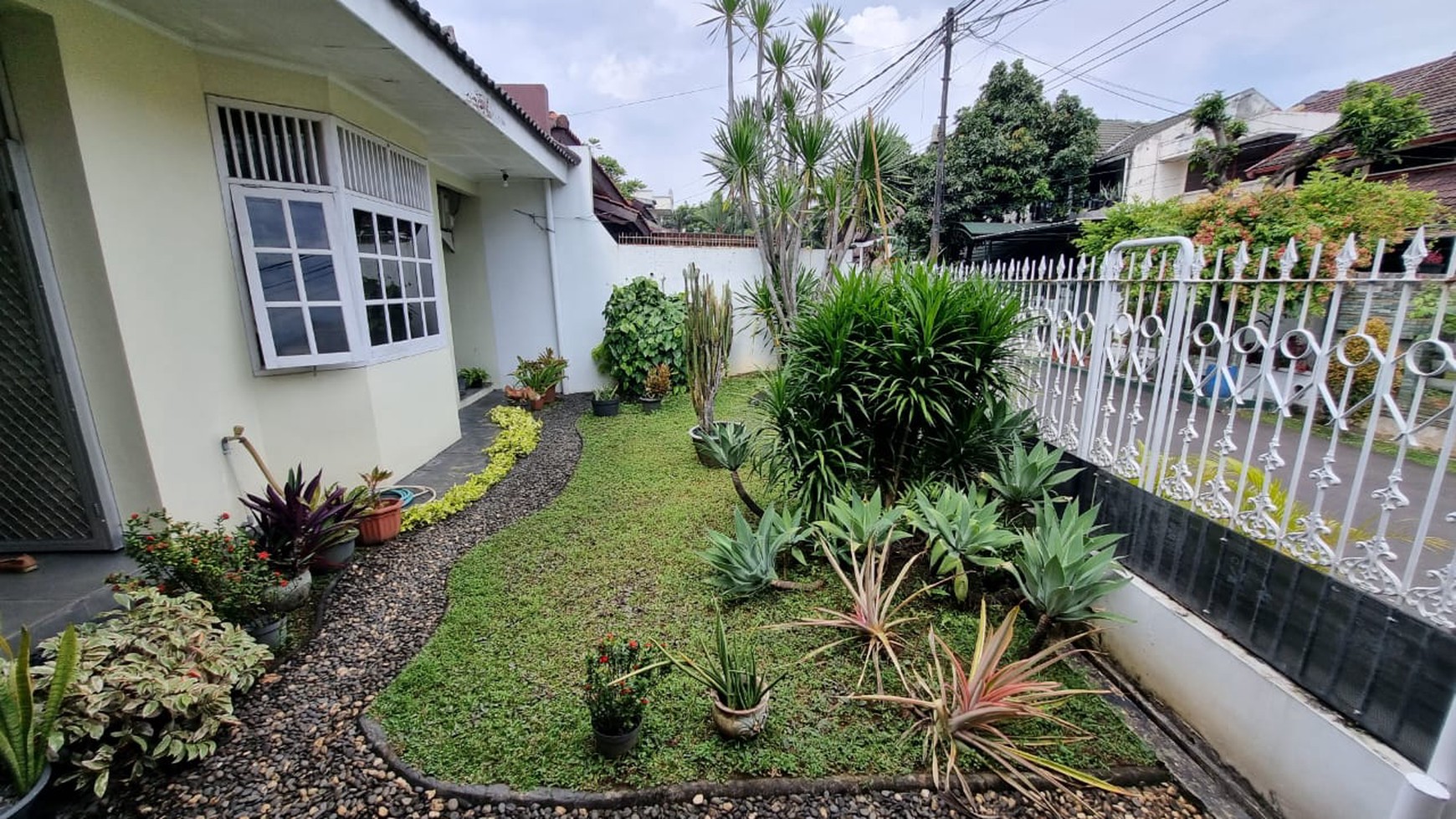 Rumah Bagus Di Cendrawasih Bintaro Jakarta Selatan