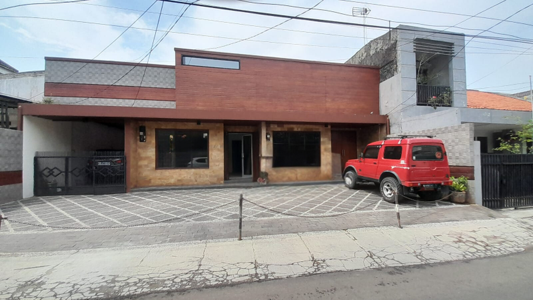 Rumah Hitung Tanah Area Cipete