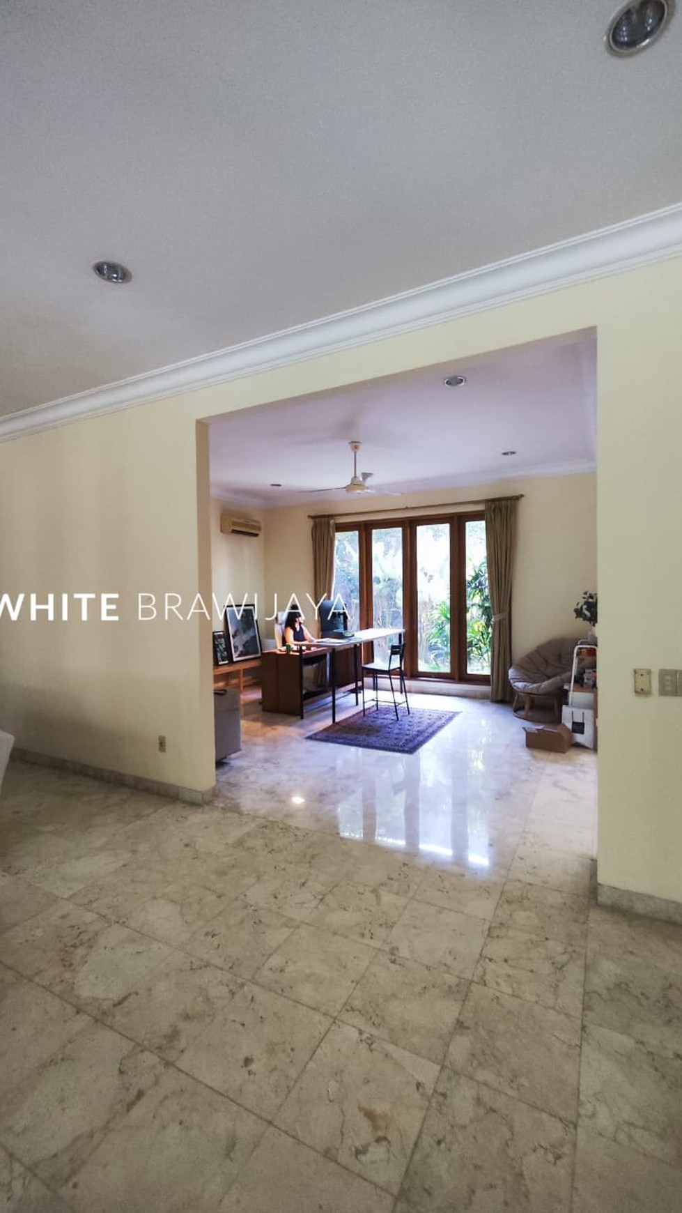 Rumah Hitung Tanah Area Cipete