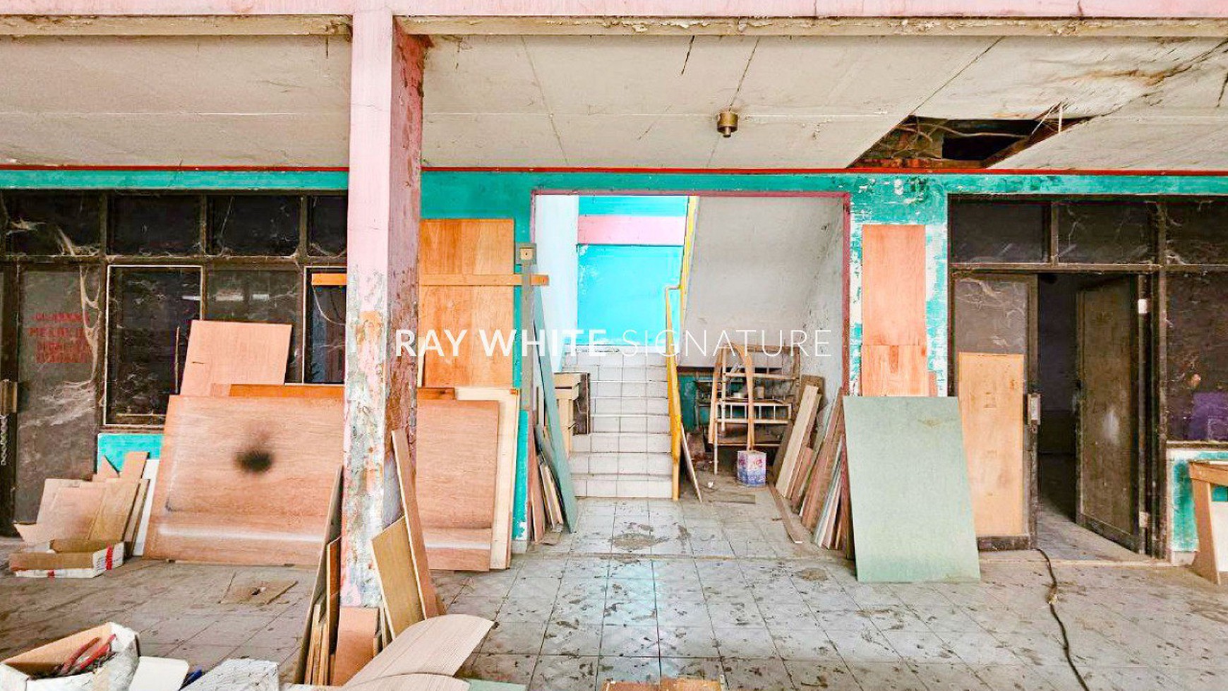 Rumah Hitung Tanah Area Cipete