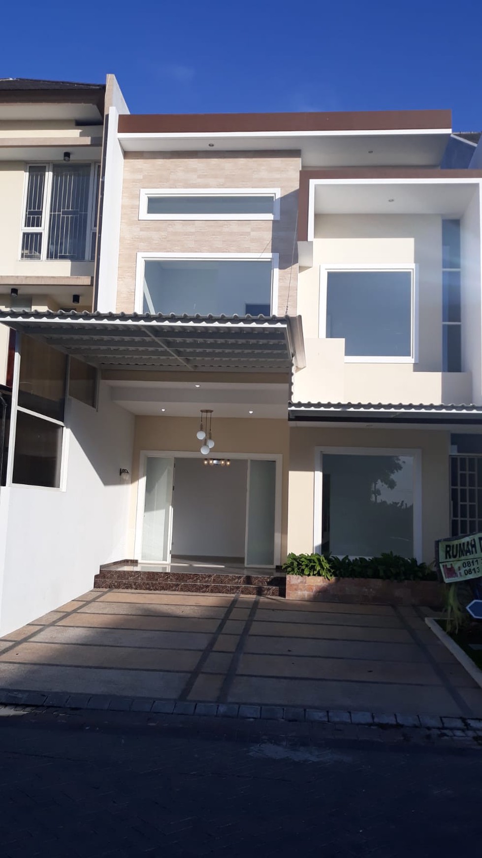 dijual murah rumah Palm Beach Pakuwon City dekat ITS Unair WM Galaxy Mall Pakuwon City MERR