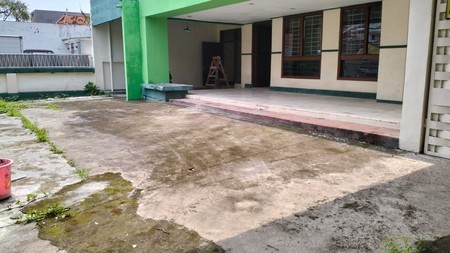 Dijual Cepat Rumah Pusat Kota, Jl Lombok Surabaya