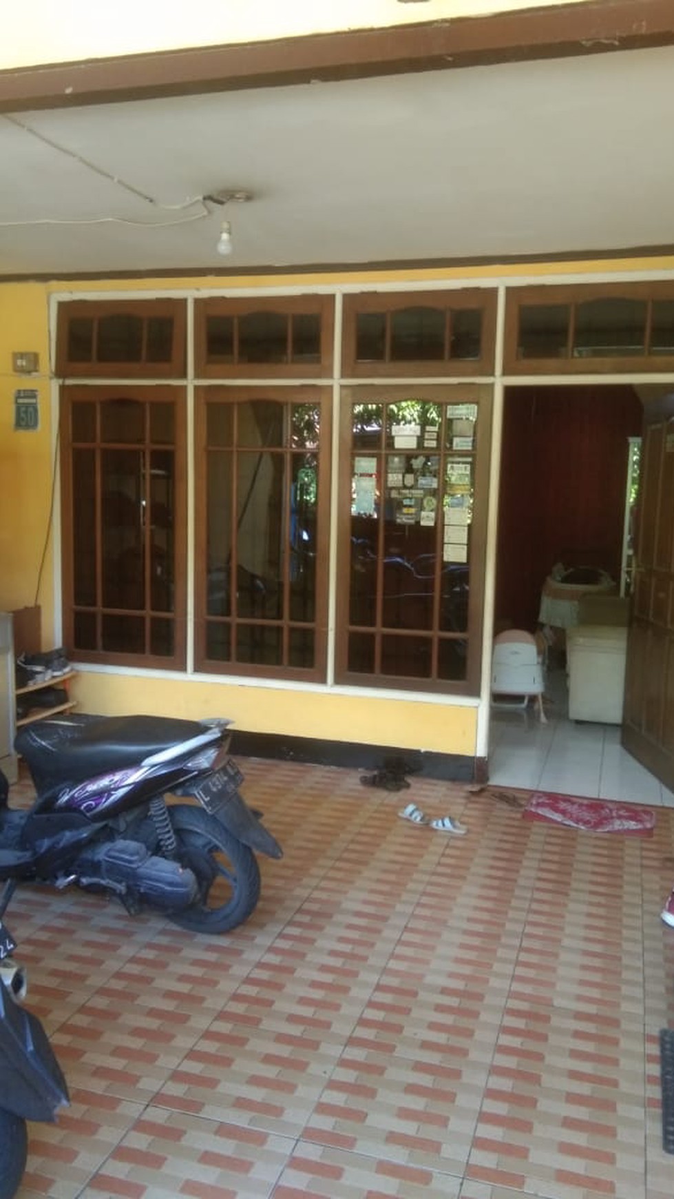 Dijual Rumah 2 Lantai Dukuh Kupang Surabaya