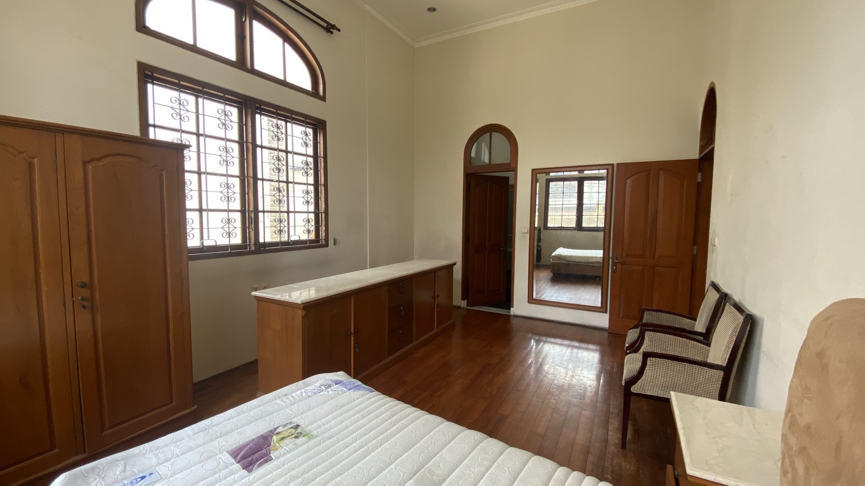 Beautiful and comfy house in menteng area