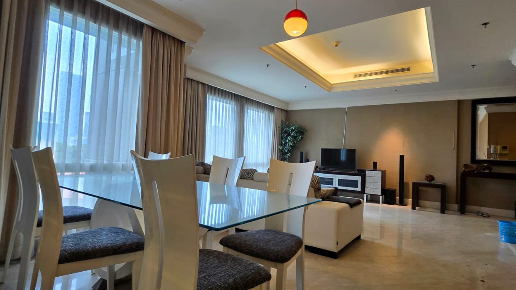 SCBD Suite Apartment, 2 bedroom, 165 m2, ready to occupied,  close to Pacific Place Mall and  Sudirman 