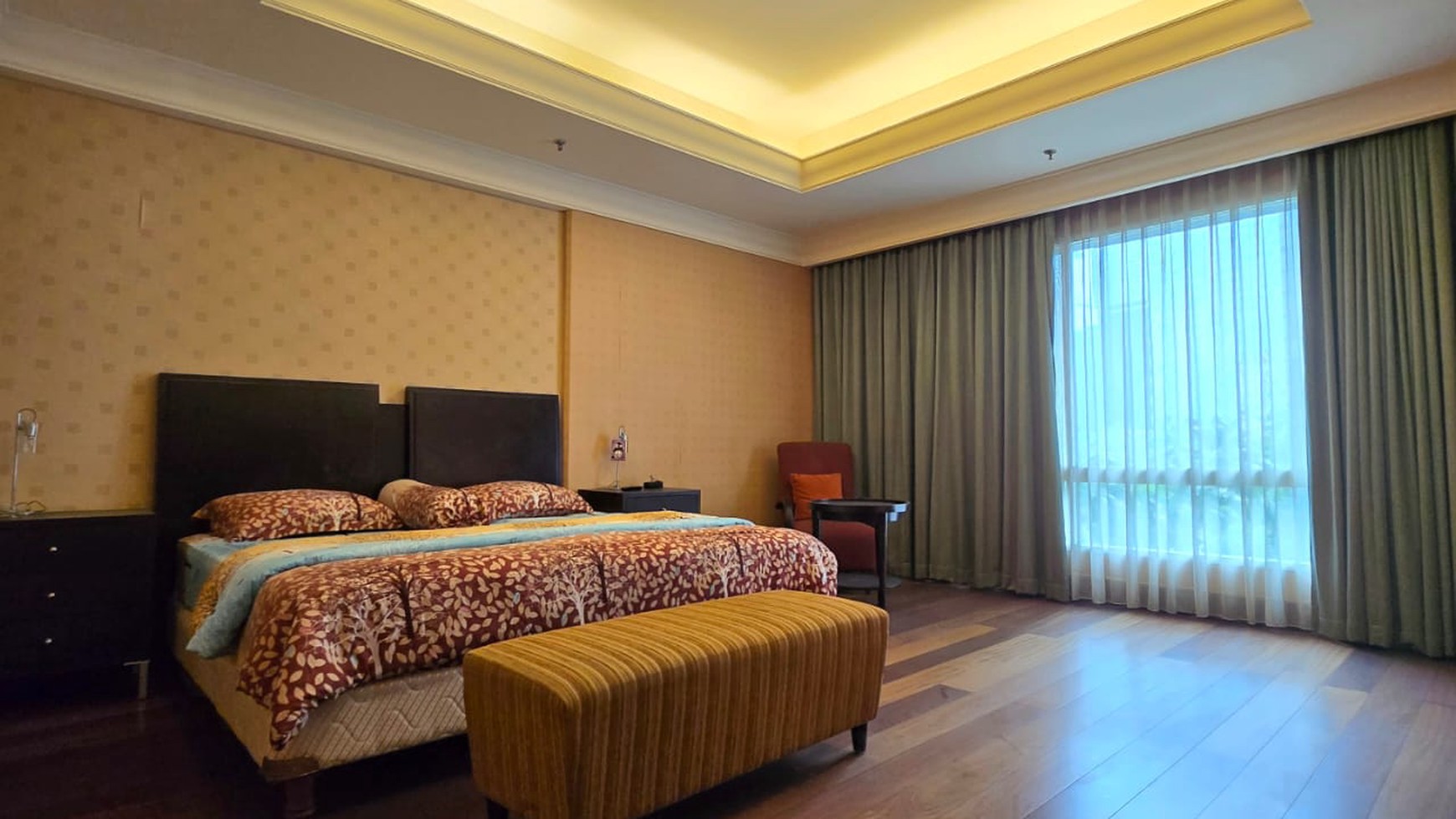 SCBD Suite Apartment, 2 bedroom, 165 m2, ready to occupied,  close to Pacific Place Mall and  Sudirman 