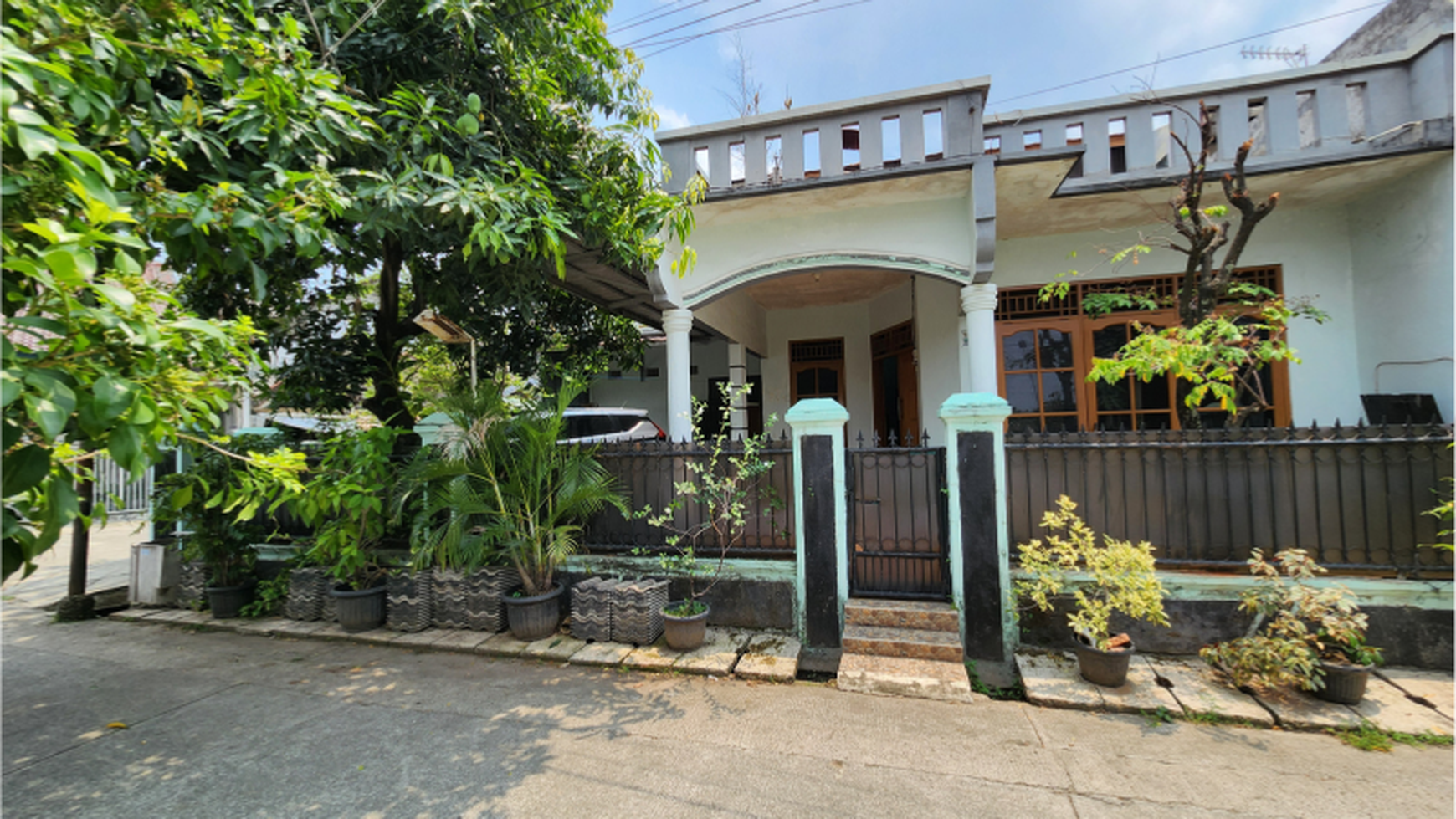 Rumah 2 Lantai Di Hook Lingkungan Asri Dan Nyaman