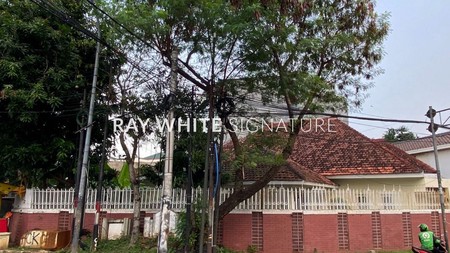 Rumah  itung Tanah di Jl Proklamasi Menteng