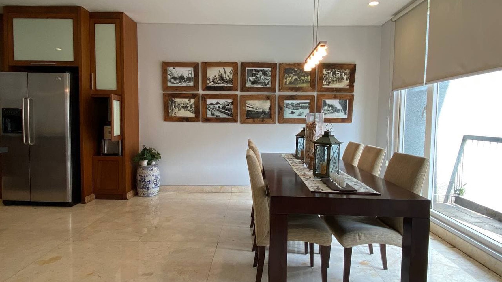 Rumah Cantik 3 Lantai di Jl Weleri Menteng