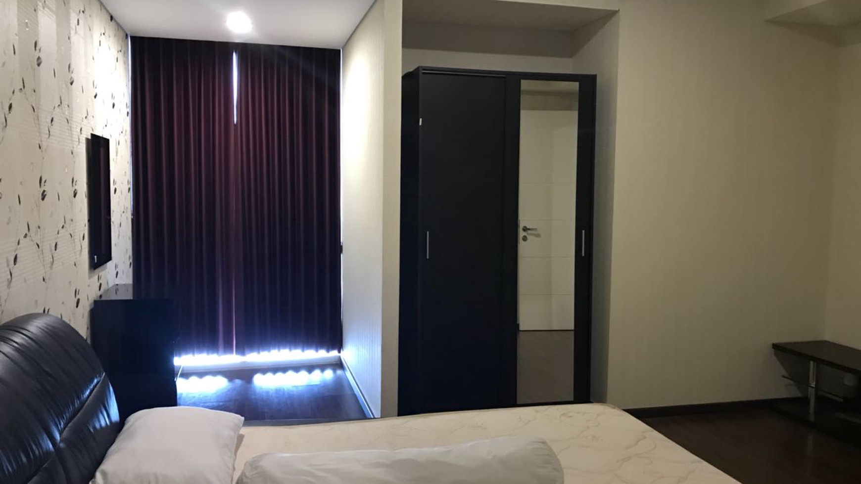 APARTEMEN SEWA TRILLIUM  FURNISHED 2 BR LUAS 90 M2