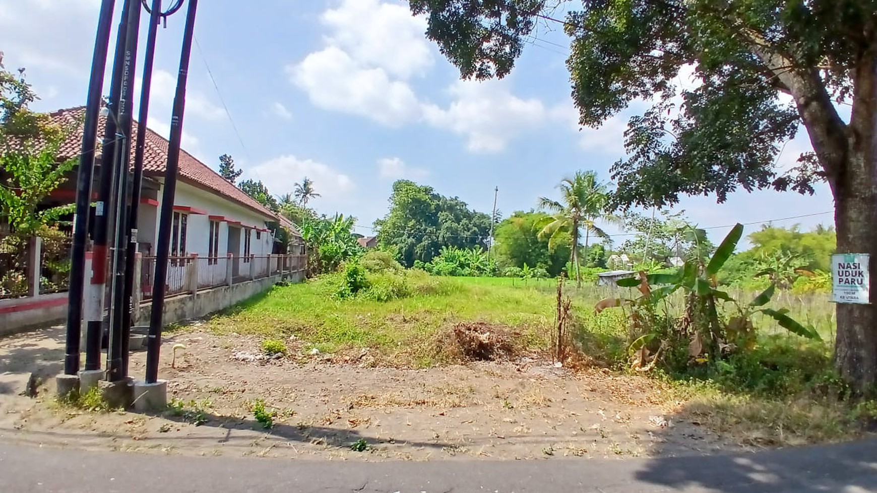 Tanah Luas Lokasi Strategis Daerah Sardonoharjo Ngaglik Sleman 